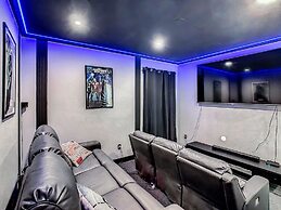 Retro Game Room Private Pool Home By Disney 7 Bedroom Home by RedAwnin