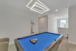 Retro Game Room Private Pool Home By Disney 7 Bedroom Home by RedAwnin