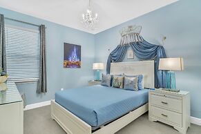 Disney themed 11 Bedroom Private Pool Home by Disney 11 Home by RedAwn