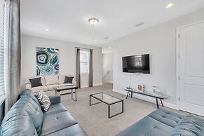 Modern Private Pool 4 Bedroom Home by Disney 4 Home by RedAwning