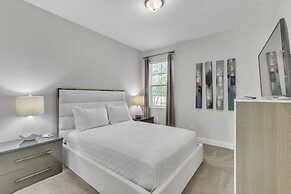 Modern Private Pool 4 Bedroom Home by Disney 4 Home by RedAwning