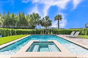 Modern Private Pool 4 Bedroom Home by Disney 4 Home by RedAwning