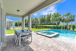Modern Private Pool 4 Bedroom Home by Disney 4 Home by RedAwning