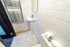 Ensuite Style Studio in Selly Oak