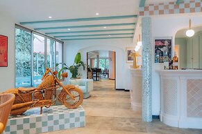 Kyriad Cannes - Mandelieu