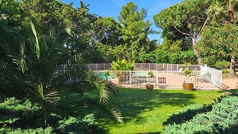 Kyriad Cannes - Mandelieu