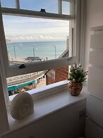 Apartment - Centre of Swanage Stunning Sea Views
