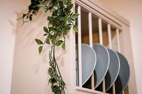 The Annex - Windermere Escape for Two