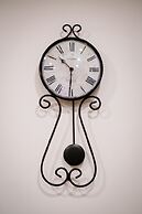 The Annex - Windermere Escape for Two