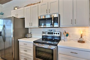 Gv603-the Beach Buoy