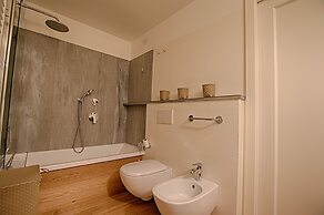 JOIVY Lovely Apt W/Mountain View And Parking In Courmayeur