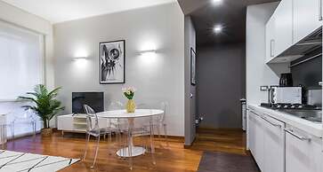 JOIVY Elegant 1 Br Apt In Front Of The Sforzesco Castle