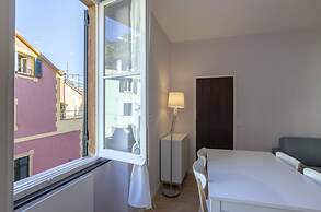 JOIVY Bright 2Br Apt Right Next To The Waterfront