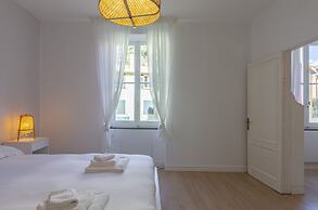 JOIVY Bright 2Br Apt Right Next To The Waterfront