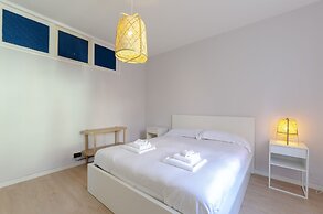 JOIVY Bright 2Br Apt Right Next To The Waterfront