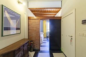 JOIVY Cosy Apt For 6 In An Ancient Pirate Watchtower