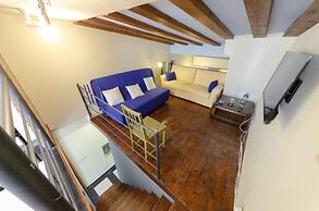 JOIVY Cosy Apt For 6 In An Ancient Pirate Watchtower