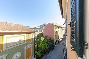 JOIVY Cosy Apt For 6 In An Ancient Pirate Watchtower