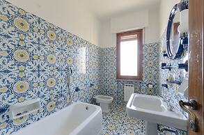 JOIVY Front Sea Apt With Big Terrace In Chiavari