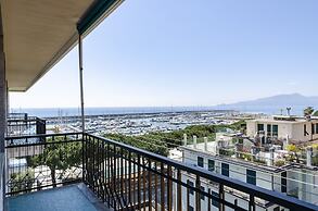 JOIVY Front Sea Apt With Big Terrace In Chiavari