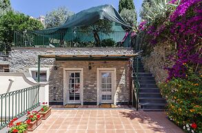 JOIVY Villa W/Superb View And Private Garden In Mulinetti