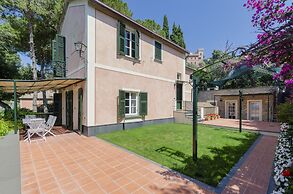 JOIVY Villa W/Superb View And Private Garden In Mulinetti
