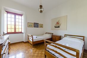 JOIVY Apt W/Amazing Sea View And Patio, Next To Port Of Rapallo