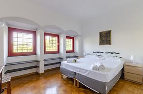 JOIVY Apt W/Amazing Sea View And Patio, Next To Port Of Rapallo