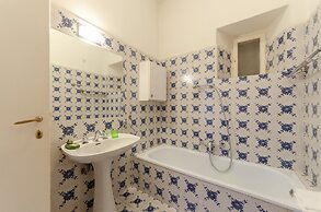 JOIVY Apt W/Amazing Sea View And Patio, Next To Port Of Rapallo