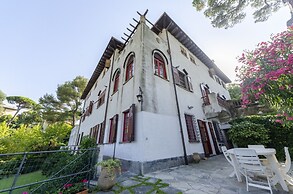 JOIVY Apt W/Amazing Sea View And Patio, Next To Port Of Rapallo