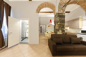 JOIVY Warm Family Flat For 9, Near Porto Antico