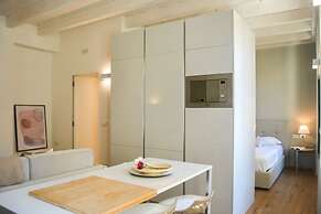JOIVY Modern Apartments Close To Sforzesco Castle