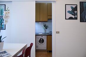 JOIVY Lovely Apt For 4 Next To Bus And Metro Station