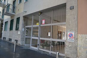 JOIVY Lovely Apt For 4 Next To Bus And Metro Station