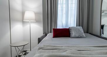 JOIVY Superb Studio For 2, 10Mins From Duomo