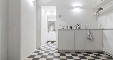 JOIVY Superb Studio For 2, 10Mins From Duomo