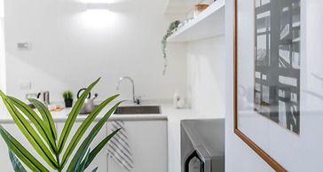 JOIVY Superb Studio For 2, 10Mins From Duomo