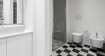 JOIVY Superb Studio For 2, 10Mins From Duomo