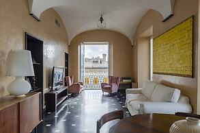 JOIVY Exclusive Flat For 6 Near Cathedral Of Genoa