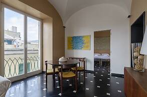 JOIVY Exclusive Flat For 6 Near Cathedral Of Genoa