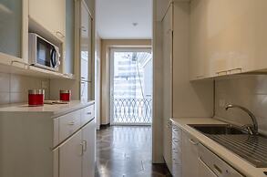 JOIVY Exclusive Flat For 6 Near Cathedral Of Genoa