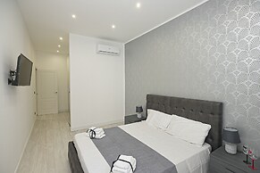 JOIVY Stylish 3-bed flat near the Genoa Aquarium