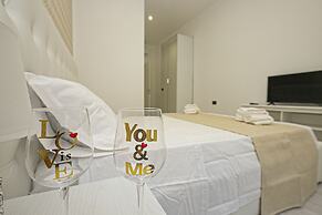 JOIVY Stylish 3-bed flat near the Genoa Aquarium