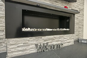 JOIVY Stylish 3-bed flat near the Genoa Aquarium