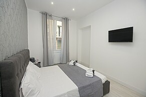 JOIVY Stylish 3-bed flat near the Genoa Aquarium