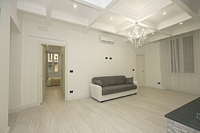 JOIVY Stylish 3-bed flat near the Genoa Aquarium