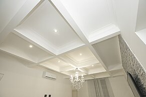 JOIVY Stylish 3-bed flat near the Genoa Aquarium