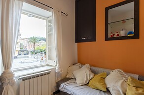 JOIVY Apt For 5, Close To 2 Beaches In Sestri Levante