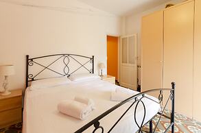 JOIVY Apt For 5, Close To 2 Beaches In Sestri Levante