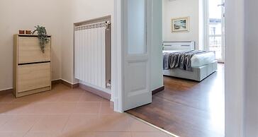JOIVY Elegant 1 Br Flat Next To Milano Centrale